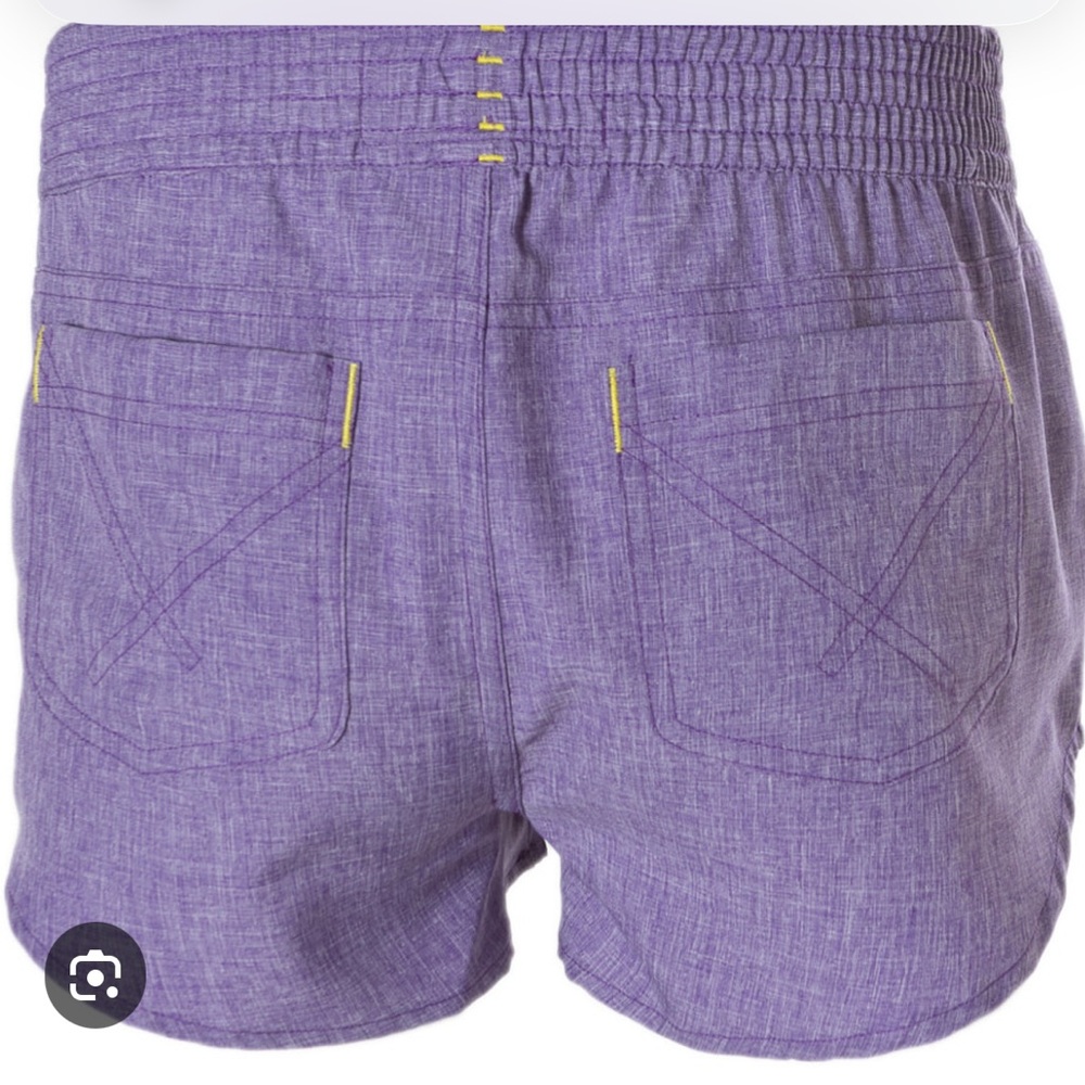 Like New Rare UNDER ARMOUR Cheeky Purple Board Short